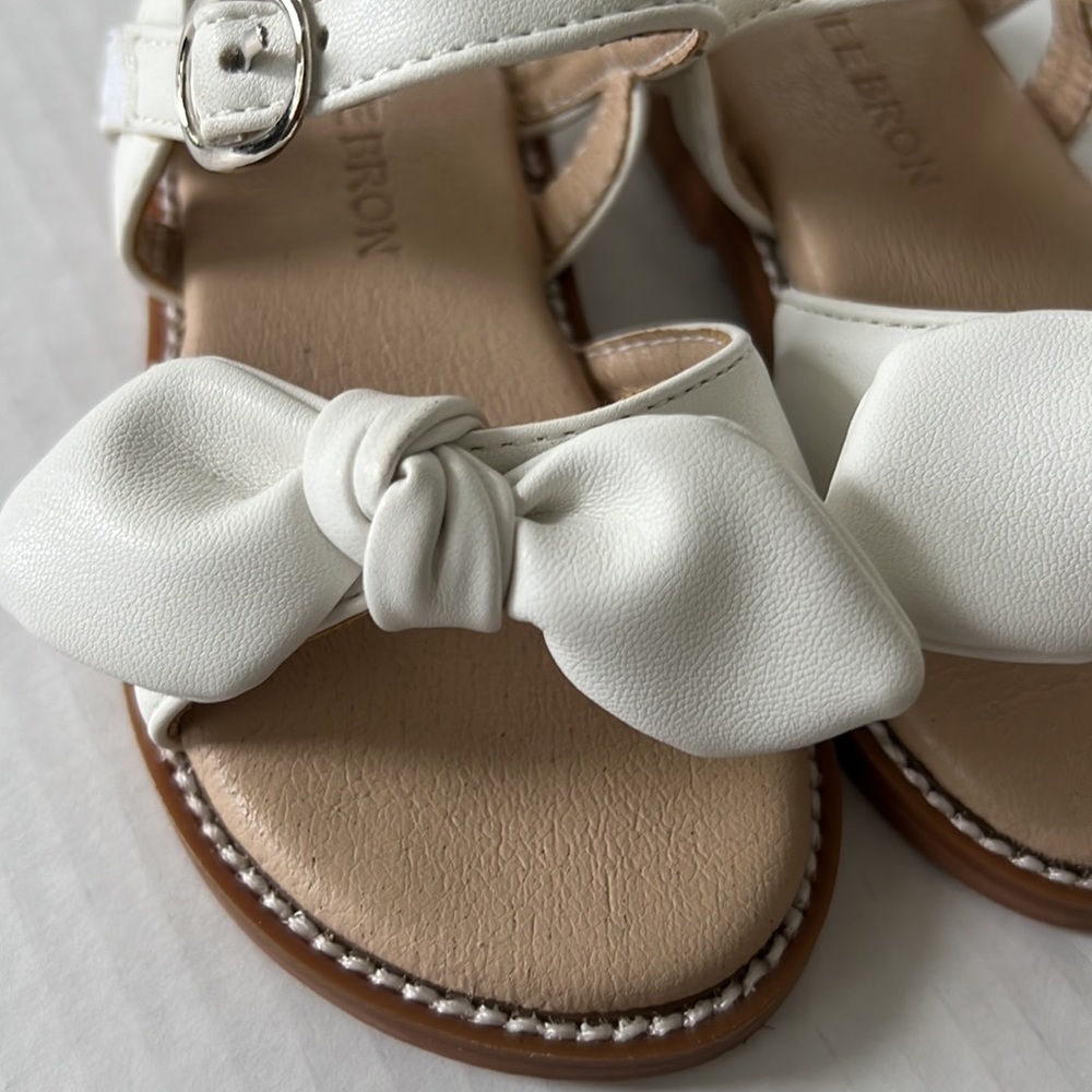 Girls sandals - Picture 6 of 7